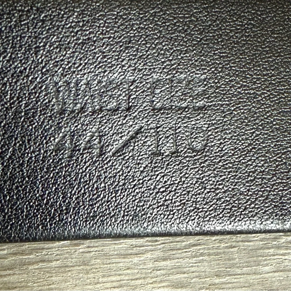 Perry Ellis Portfolio Men's Black Full Grain Cowhide‎ Belt Silver Buckle 44